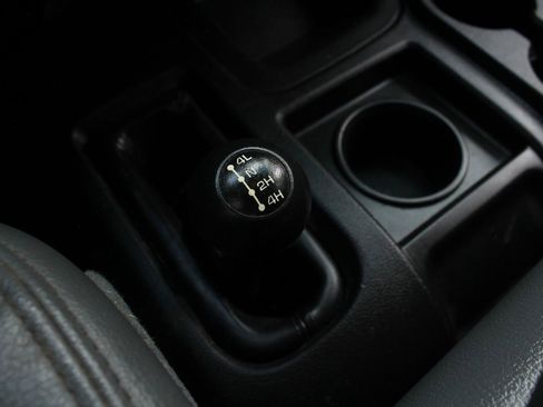 Used 2018 RAM 2500 Tradesman w/ Chrome Appearance Group AWD/4WD image 33