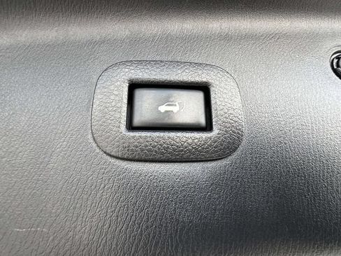 Used 2018 Nissan Armada SL w/ Premium Package AWD/4WD image 24