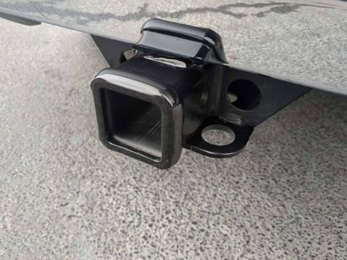 Used 2022 GMC Sierra 1500 SLE image 27