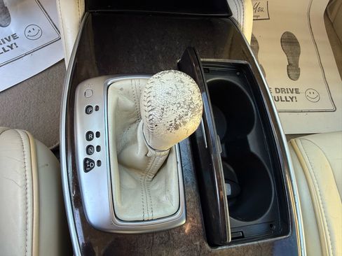 Used 2013 INFINITI JX35 AWD w/ Premium Pkg image 24