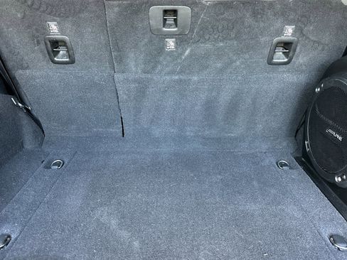 Used 2018 Jeep Wrangler Unlimited Rubicon AWD/4WD image 34