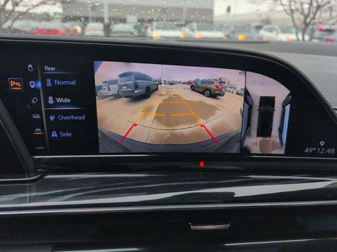 Used 2022 Cadillac Escalade ESV Sport w/ Touring Package image 41