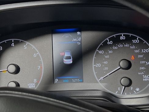 Used 2025 Toyota Corolla LE FWD image 22