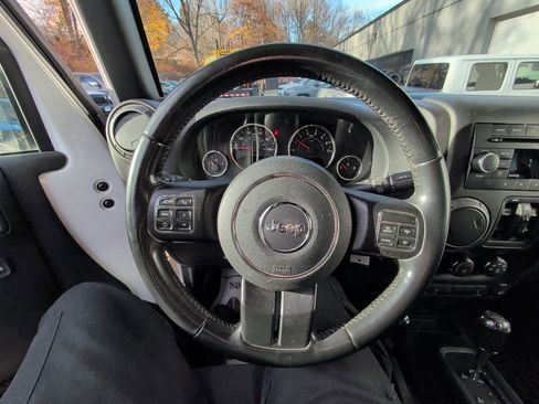 Certified 2018 Jeep Wrangler Unlimited Sport S image 20