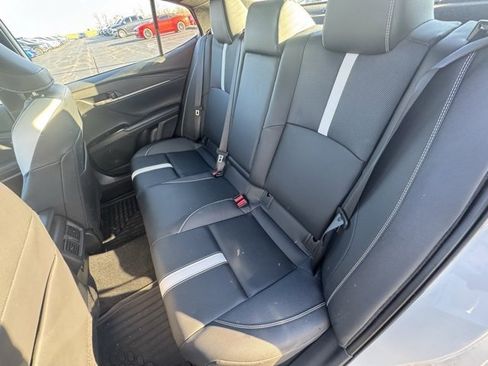 Used 2025 Toyota Camry SE image 12