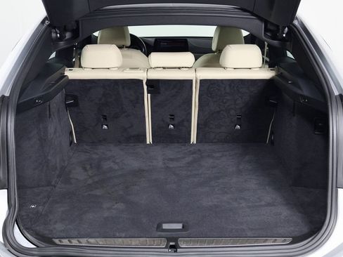 Used 2019 BMW 640i Gran Turismo xDrive image 14