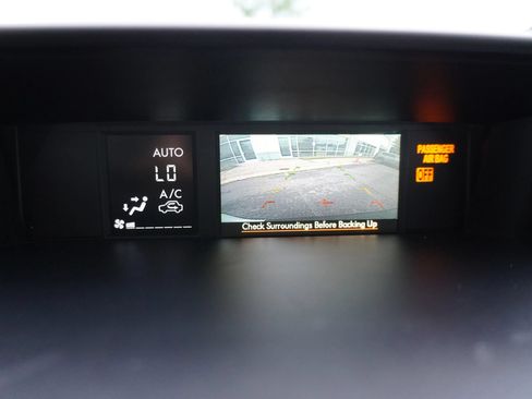 Used 2014 Subaru Crosstrek Touring w/ Popular Package #1 AWD/4WD image 22
