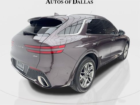 Used 2023 Genesis GV70 2.5T w/ Advanced Package image 9