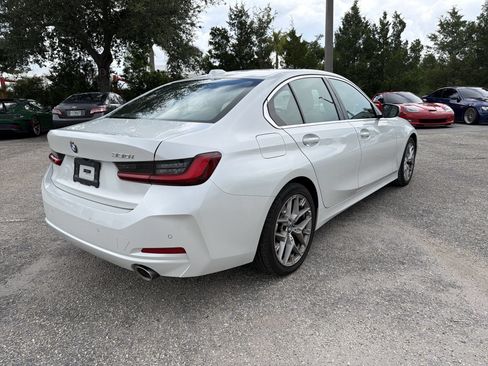 Certified 2025 BMW 330i Sedan w/ Convenience Package RWD image 4