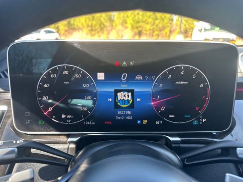 Certified 2023 Mercedes-Benz S 500 4MATIC w/ AMG Line image 23