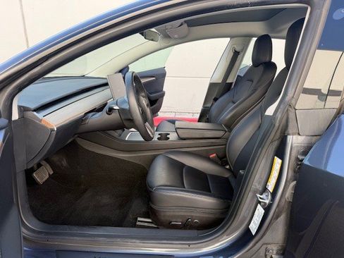Used 2023 Tesla Model 3 Standard Range RWD image 10