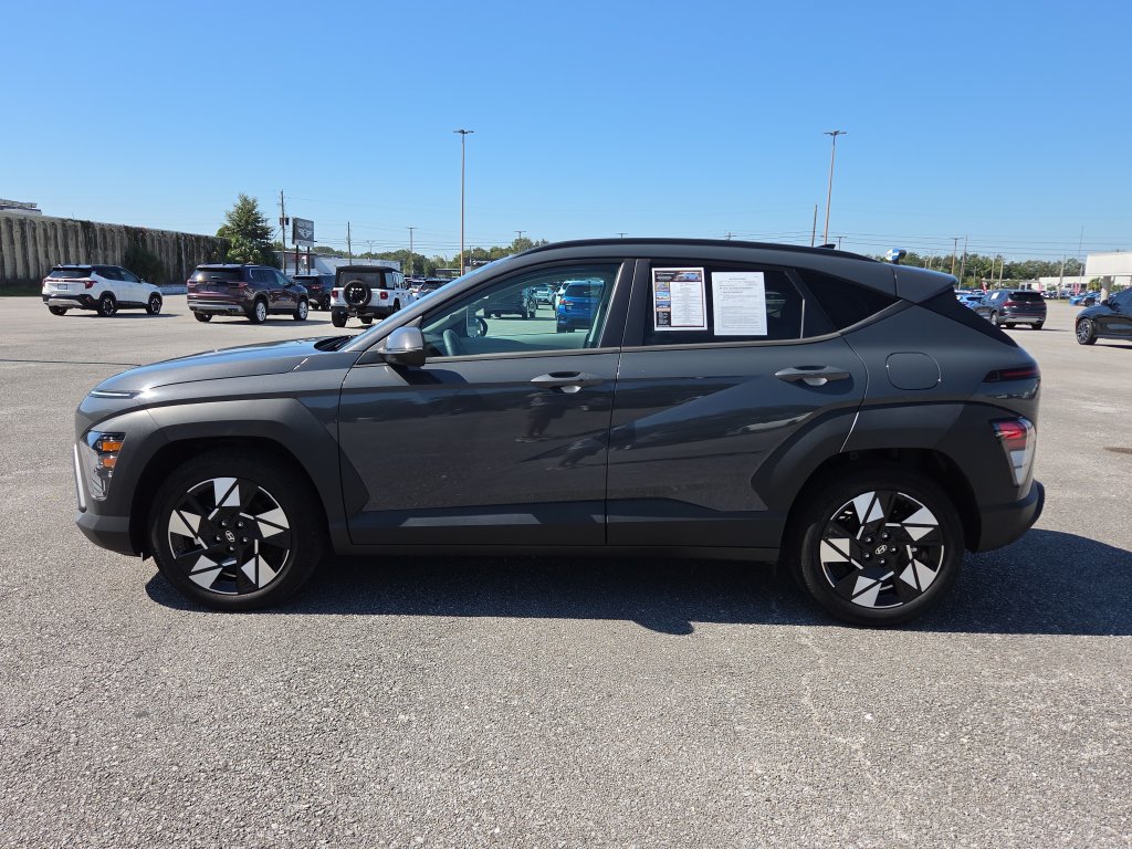 Certified 2024 Hyundai Kona SEL FWD image 5