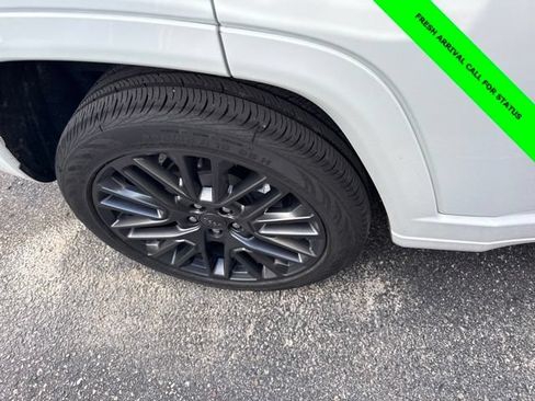 Used 2022 Jeep Compass High Altitude AWD/4WD image 6