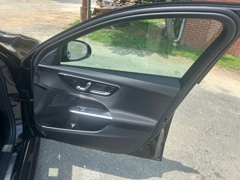 New 2025 Mercedes-Benz C 300 4MATIC Sedan image 31