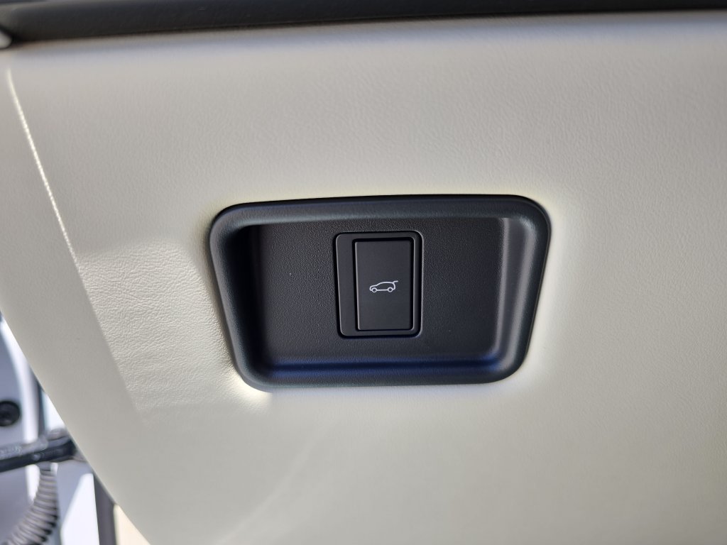 New 2026 Land Rover Range Rover SE AWD/4WD image 28