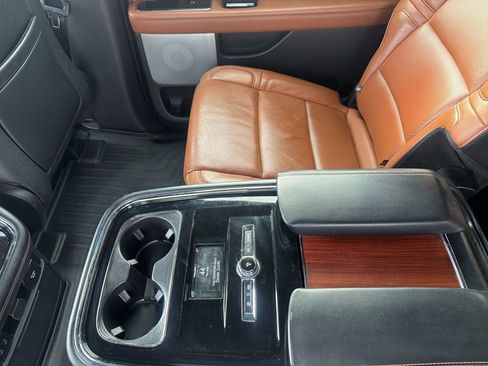 Used 2019 Lincoln Navigator L Reserve w/ Cargo Package image 23