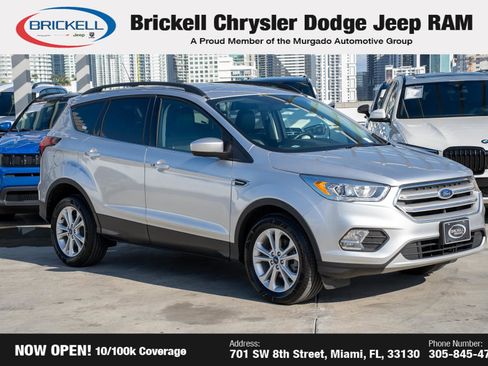 Used 2019 Ford Escape SEL image 3
