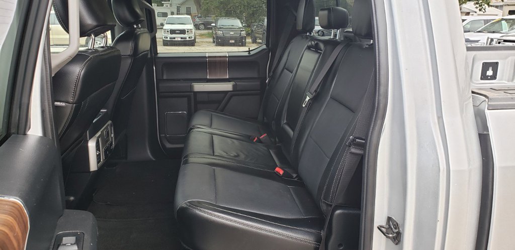 Used 2019 Ford F150 Lariat w/ Equipment Group 502A Luxury AWD/4WD image 13