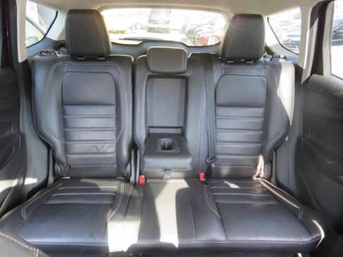 Used 2018 Ford Escape SEL AWD/4WD image 22