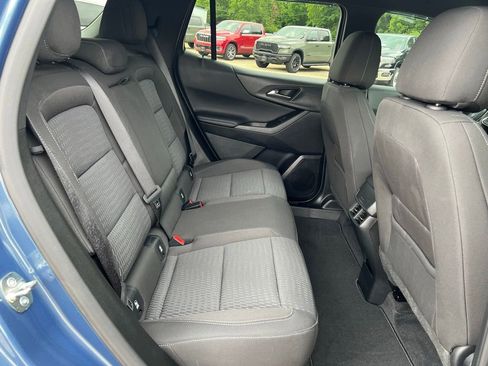 Used 2026 Chevrolet Equinox LT FWD image 17