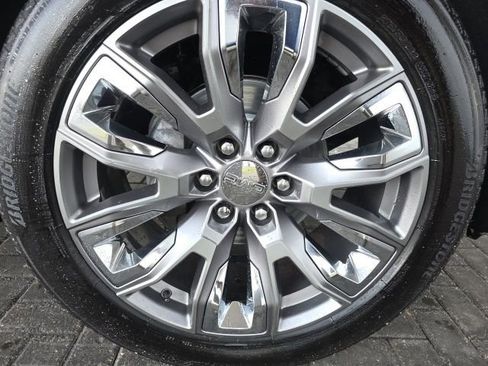 Used 2023 GMC Sierra 1500 Denali w/ Denali Reserve Package image 8