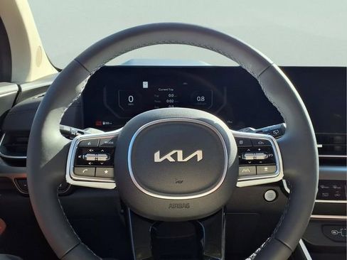 New 2026 Kia Carnival SX Prestige FWD image 8