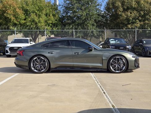 New 2026 Audi RS e-tron GT performance image 5