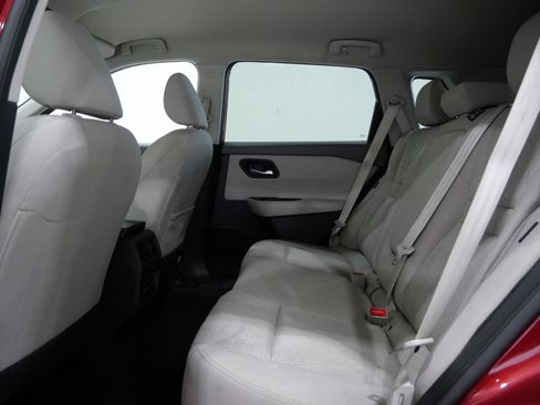 Used 2025 Nissan Rogue SV AWD/4WD image 24