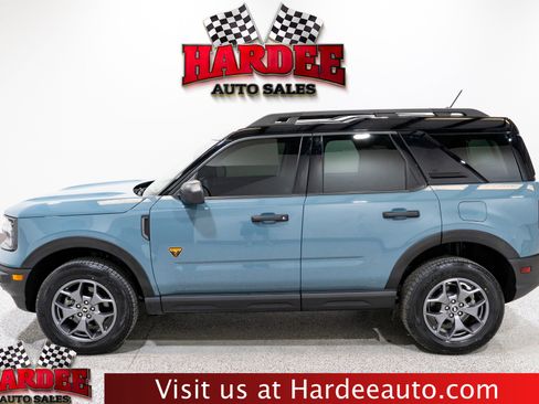 Used 2023 Ford Bronco Sport Badlands AWD/4WD image 1