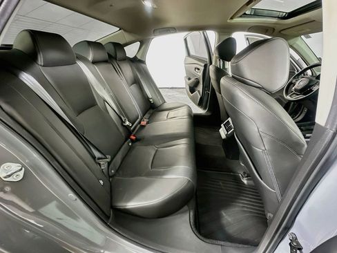 Used 2025 Honda Accord Touring image 11