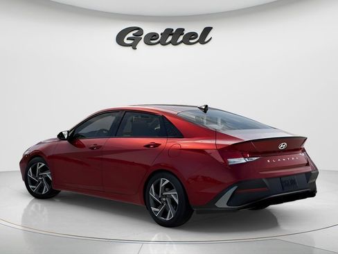 New 2026 Hyundai Elantra SEL Sport Premium FWD image 5