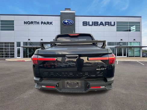 Used 2022 Hyundai Santa Cruz SEL Premium image 4