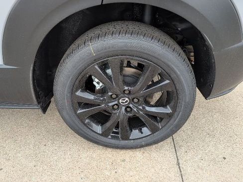 New 2026 MAZDA CX-30 AWD 2.5 S w/ Select Sport Pkg image 3