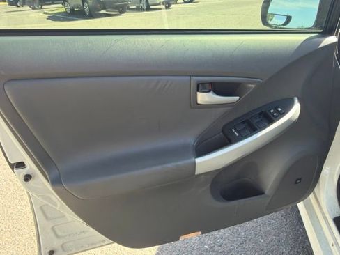 Used 2011 Toyota Prius Four FWD image 9