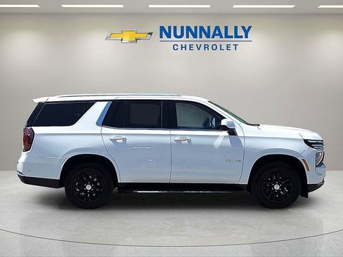 Certified 2025 Chevrolet Tahoe LT AWD/4WD image 6