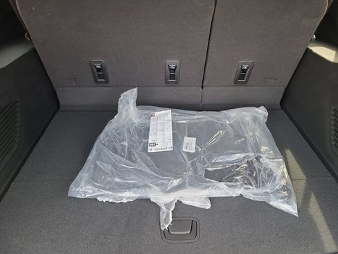 New 2026 Chevrolet Suburban LT w/ Comfort Package RWD image 9