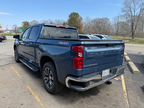 Certified 2024 Chevrolet Silverado 1500 LT image 3