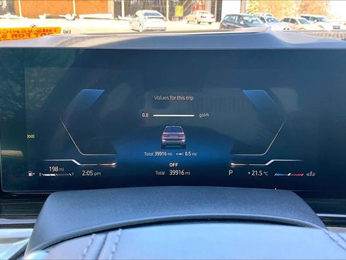 Certified 2024 BMW X7 xDrive40i AWD/4WD image 26