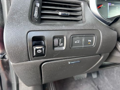 Used 2019 Chevrolet Impala Premier FWD image 21