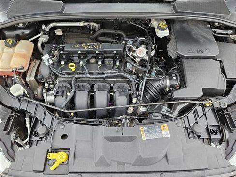 Used 2018 Ford Focus SE FWD image 21