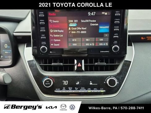 Used 2021 Toyota Corolla LE w/ Carpet Mat Package (TMS) FWD image 18