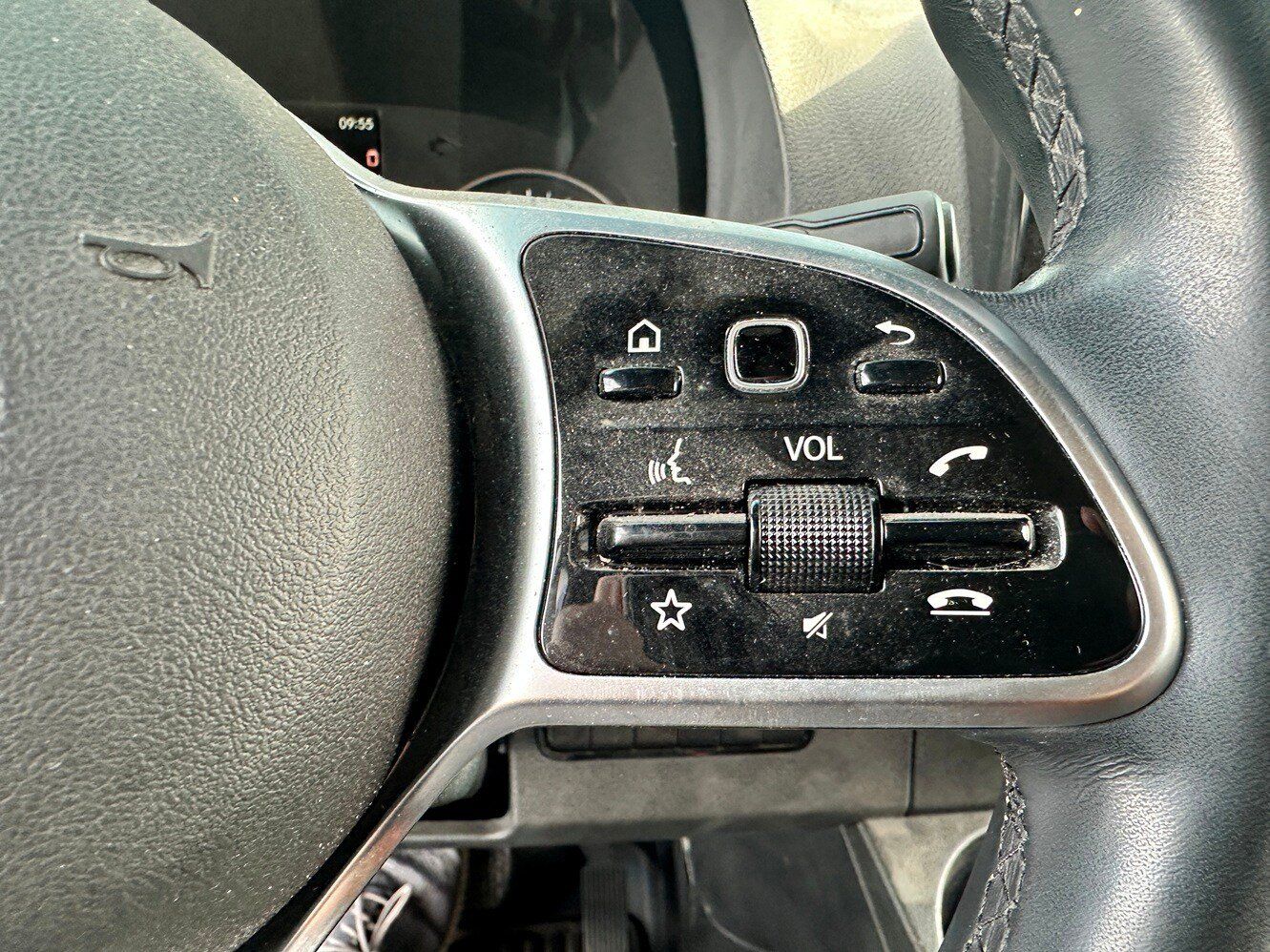 Used 2019 Mercedes-Benz Sprinter 170 image 22