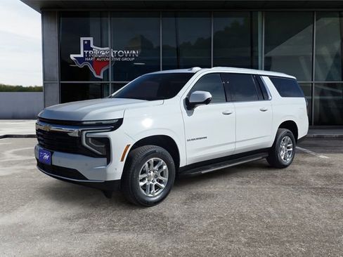 New 2026 Chevrolet Suburban LS AWD/4WD image 7