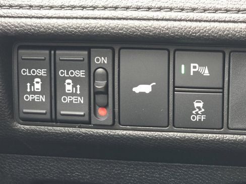 New 2026 Honda Odyssey Elite image 13