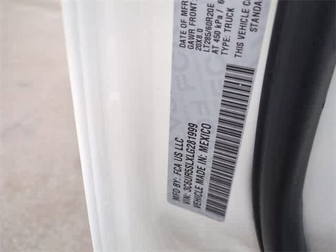 Used 2020 RAM 2500 Limited image 40