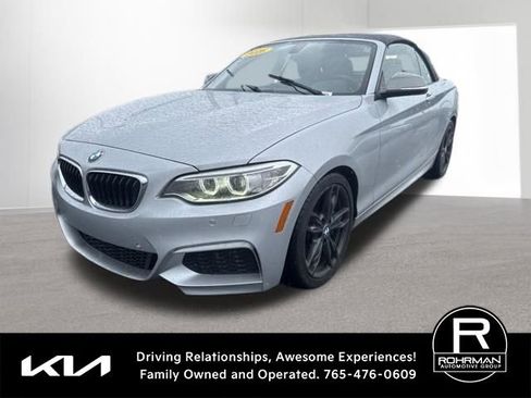 Used 2016 BMW M235i Convertible RWD image 1