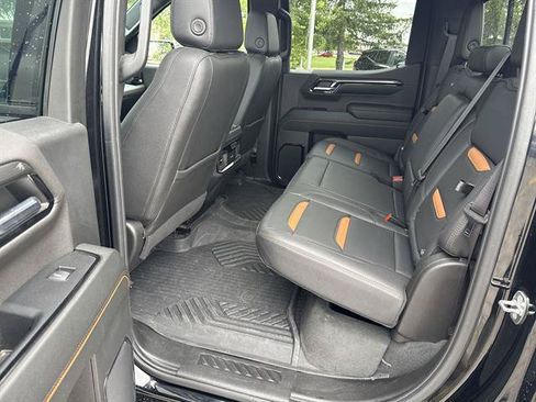 Used 2024 GMC Sierra 1500 AT4 w/ Technology Package AWD/4WD image 26