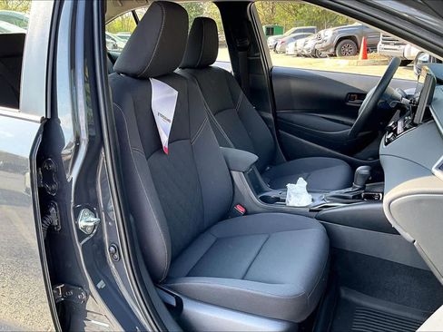 Certified 2025 Toyota Corolla LE w/ LE Premium Package image 9