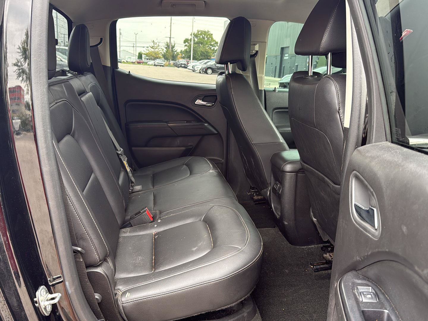 Used 2016 GMC Canyon SLT w/ Driver Alert Package AWD/4WD image 10