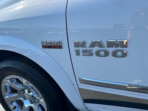 Used 2015 RAM 1500 Laramie w/ Convenience Group AWD/4WD image 14